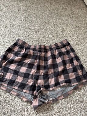 PINK Victoria's Secret Pink and Black Buffalo Plaid Lounge Shorts